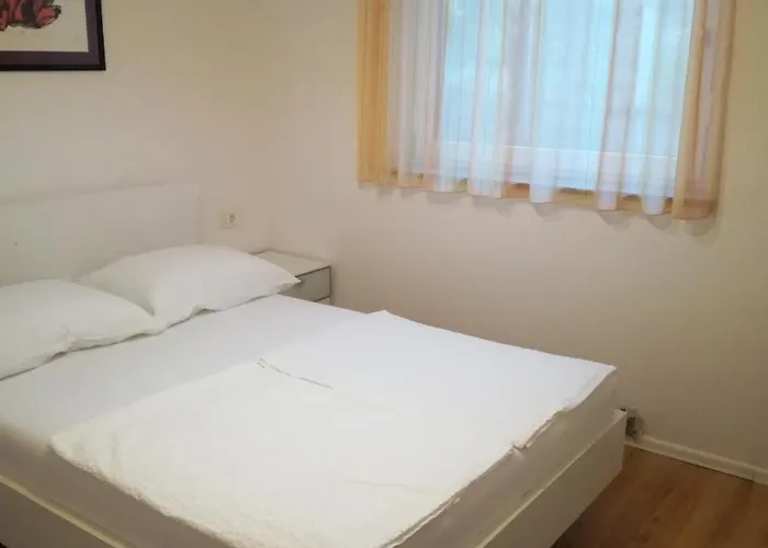 アパート Ceh Gabrovica pri Črnem Kalu